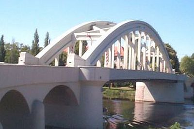 Saale-Brücke in Alsleben