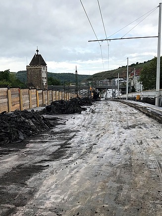 Foto der Fahrbahnoberfläche 