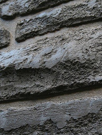 Foto von einzelnen Spritzbeton-Steinelementen