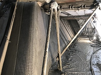 Foto von Verstärkungen an der Oberfläche 